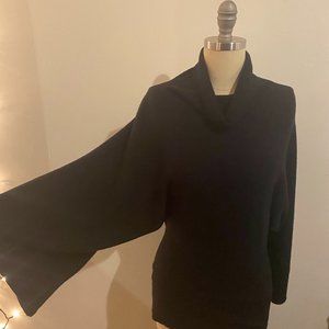 Black Kimono Sleeve Turtleneck Sweater SM/MED Soft EUC